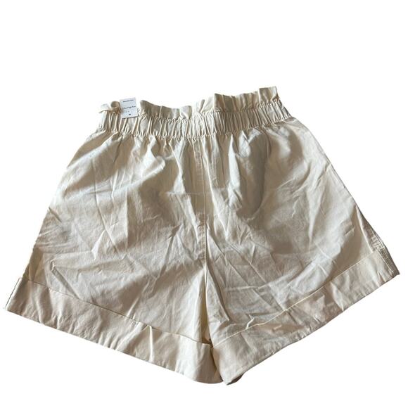 Abercrombie & Fitch Cream Twill Paper Bag Cuffed Pull on Shorts M - Picture 7 of 11